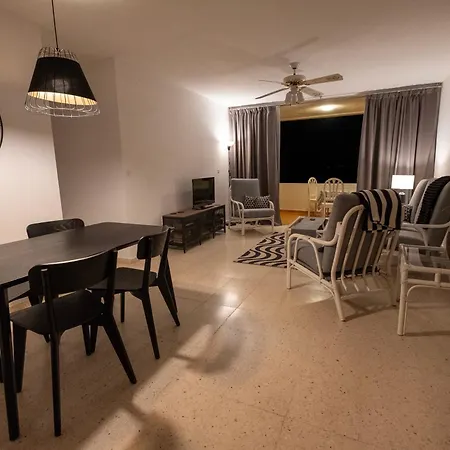 Tenerife Lizards - In The First Line Appartement *