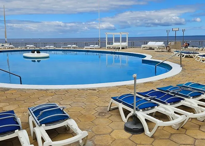 Tenerife Lizards - In The First Line Callao Salvaje